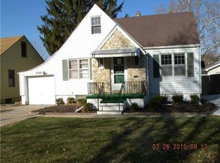 6048 S 41st St, Omaha, NE 68107