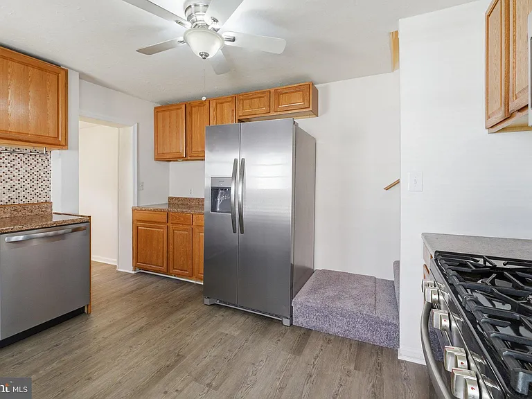 424 N Bentz St — Photo 10