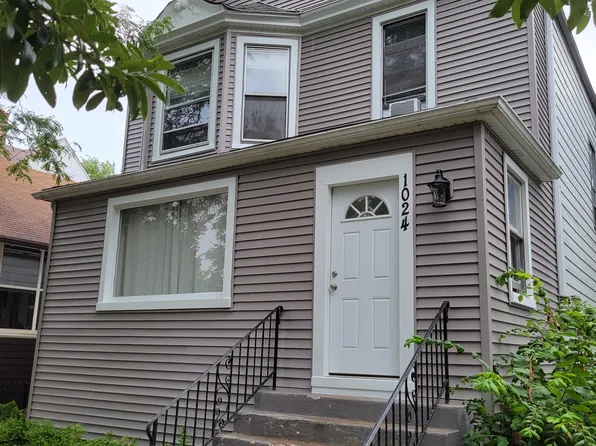 1024 Garnett Pl, Evanston, IL 60201