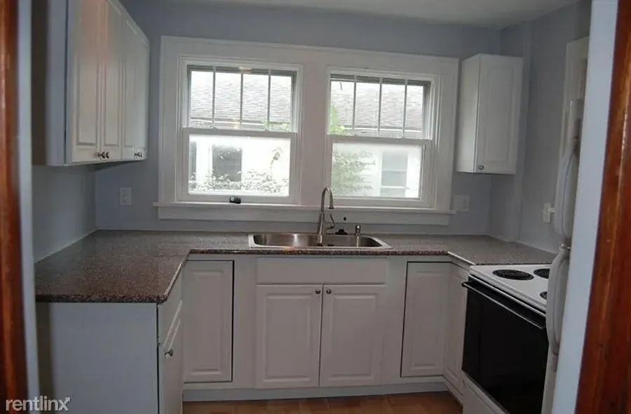 825 Sylvan Ave #825SYL photo 1