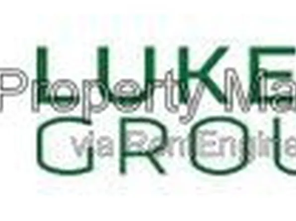 1338 Portage Rd, Kalamazoo, MI 49001