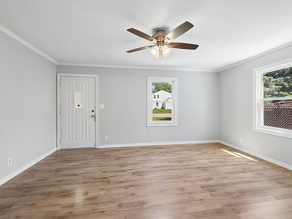 2nd image of 1805 Kelly Ave