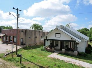 14480 E Spur N, Stockton, MO 65785