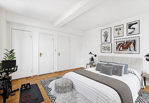 5th image of 655 E 14th St APT 8A