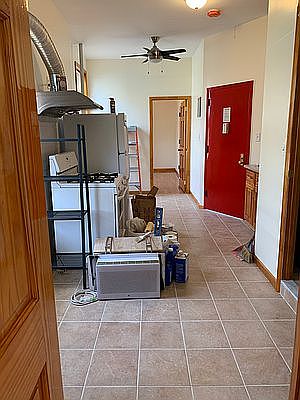 1st image of 72 Bayard St #14