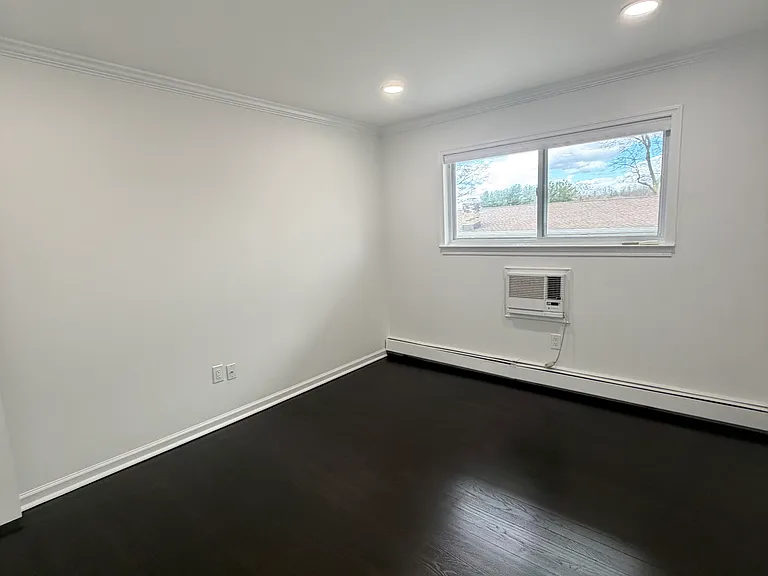 14 Central Dr #5 — Photo 11
