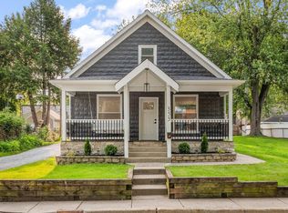 355 Valparaiso St, Valparaiso, IN 46383