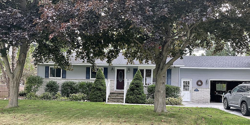 1064 Greenhaven Ln, Alpena, MI 49707 Zillow