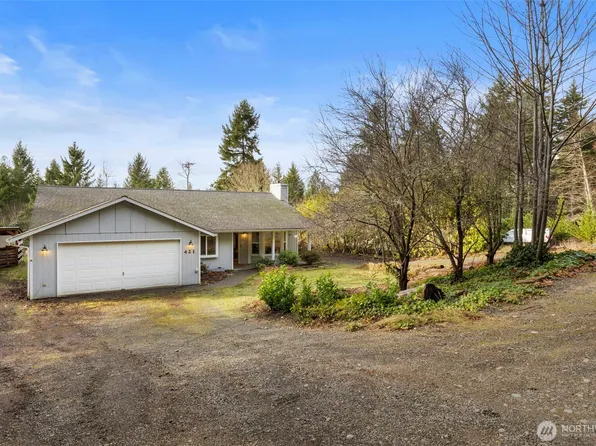 421 NE Cutlass Way, Belfair, WA 98528