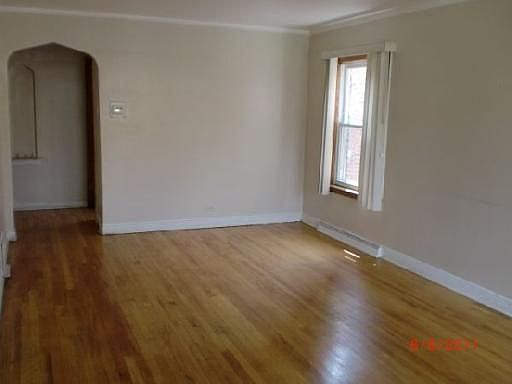 4th image of 7223 S Richmond St