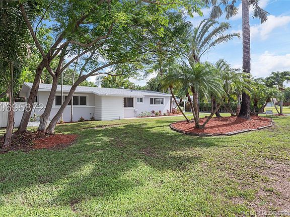 2nd image of 8360 SW 153rd St