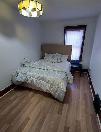 3rd image of 6399 Thorold Stone Rd