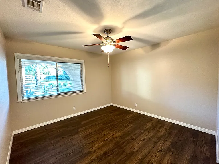 1713 Shenandoah Dr — Photo 18