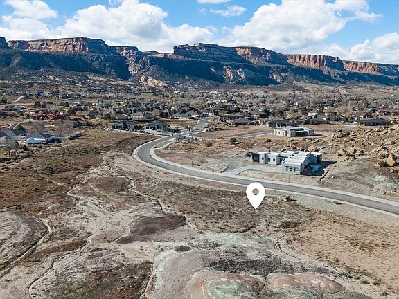 4th image of 2235 Canyon Rim Dr