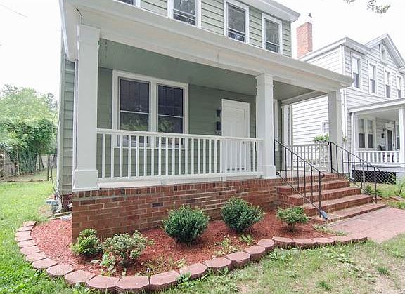 3rd image of 106 E 33rd St