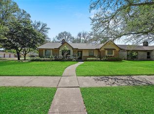 7703 Del Rey Ln, Houston, TX 77071