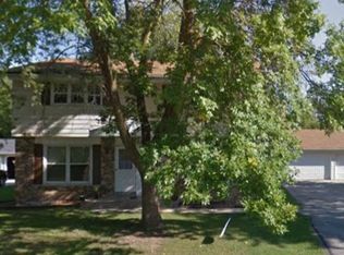 S70W14896 Cornell Cir, Muskego, WI 53150