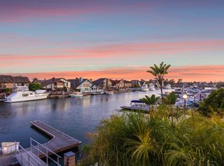 16131 Saint Croix Cir, Huntington Beach, CA 92649