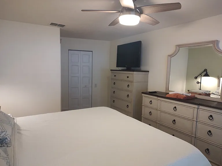 3111 Crenshaw Ct — Photo 13