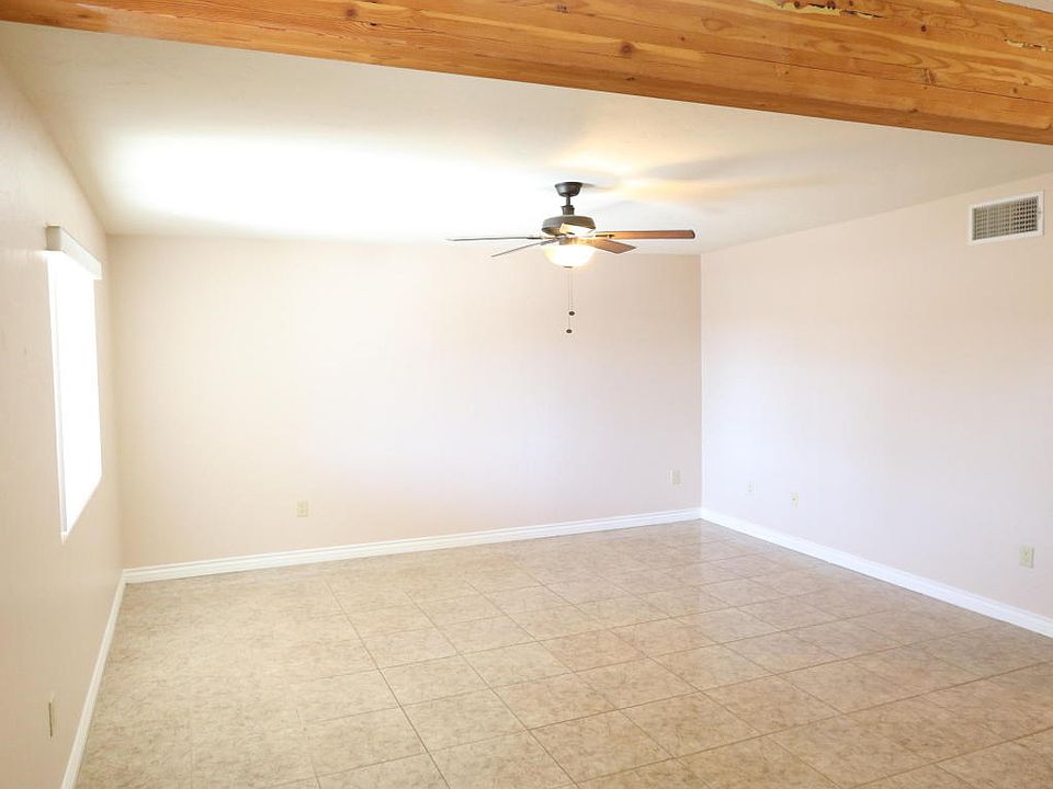 1st image of 10413 S Nogales Hy