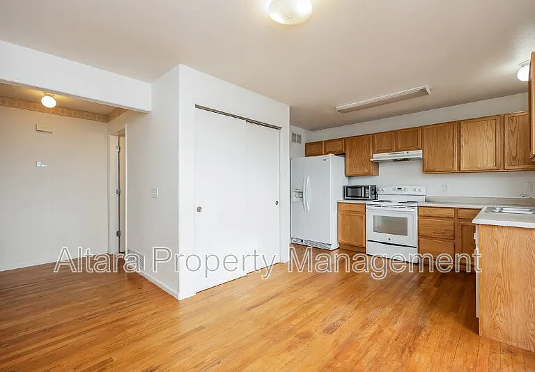6335 Balance Cir — Photo 3