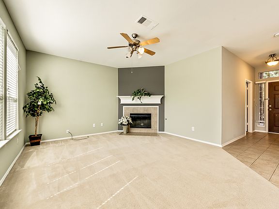 3rd image of 9749 Lovers Ln