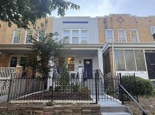 538 25th Pl NE, Washington, DC 20002