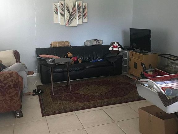 5th image of 220 Croton Ave APT 201