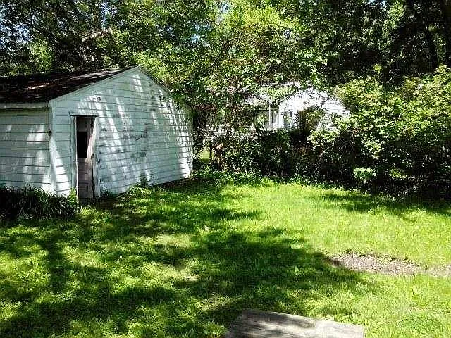 31450 Alcona Ct — Photo 4