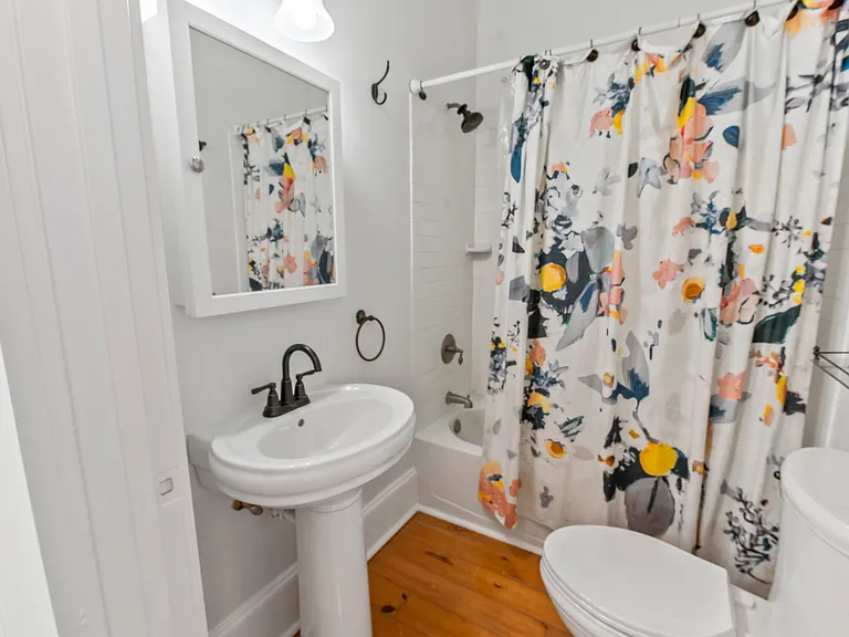 2217 Laurel St #4 — Photo 24