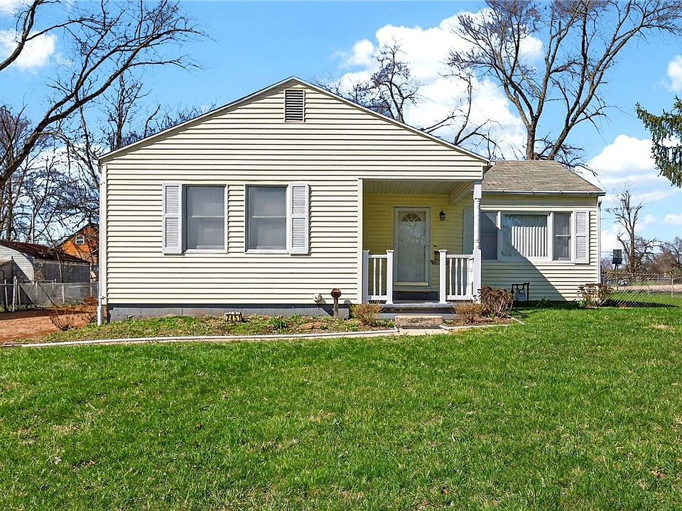 1st image of 2451 Grant Ave