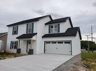 1601 Bobby Nichols Dr, Cookeville, TN 38506