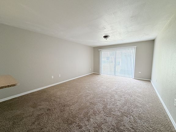 2nd image of 1695 Lee Rd