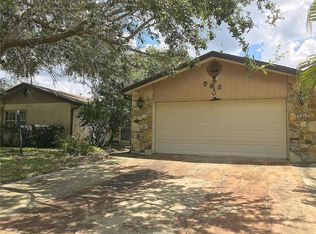 563 Bitterwood Ct, Kissimmee, FL 34743