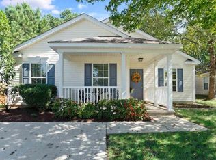 105 Homestead Park Dr, Apex, NC 27502