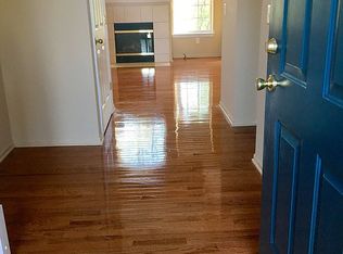 2211 Preserve Cir E, Canton, MI 48188