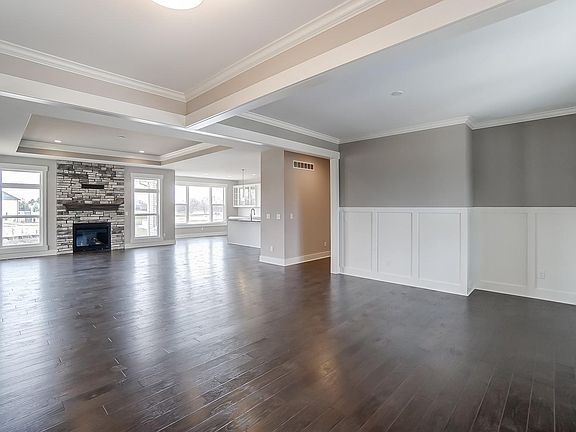 3rd image of 6030 Northlake Ct