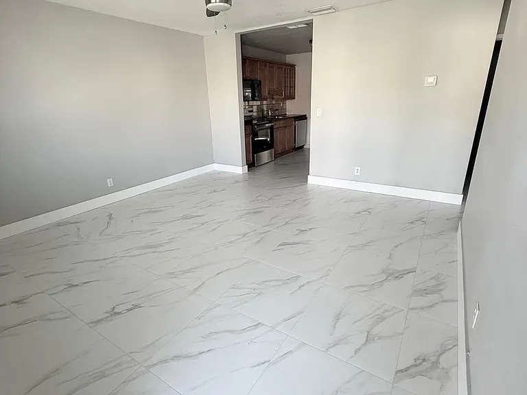 3052 NE 2nd Ter #A — Photo 6