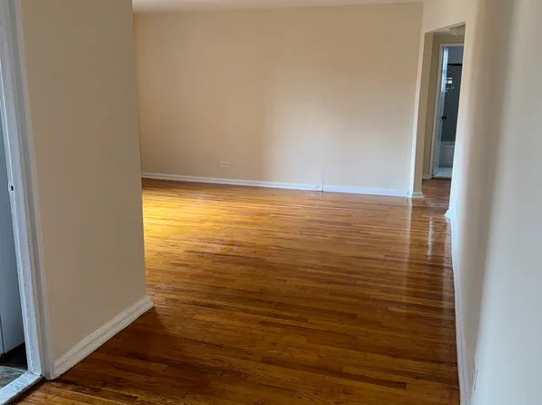 142-02 Pershing Crescent image 4 of 5