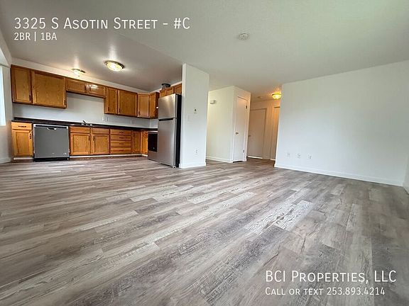 2nd image of 3325 S Asotin St APT C