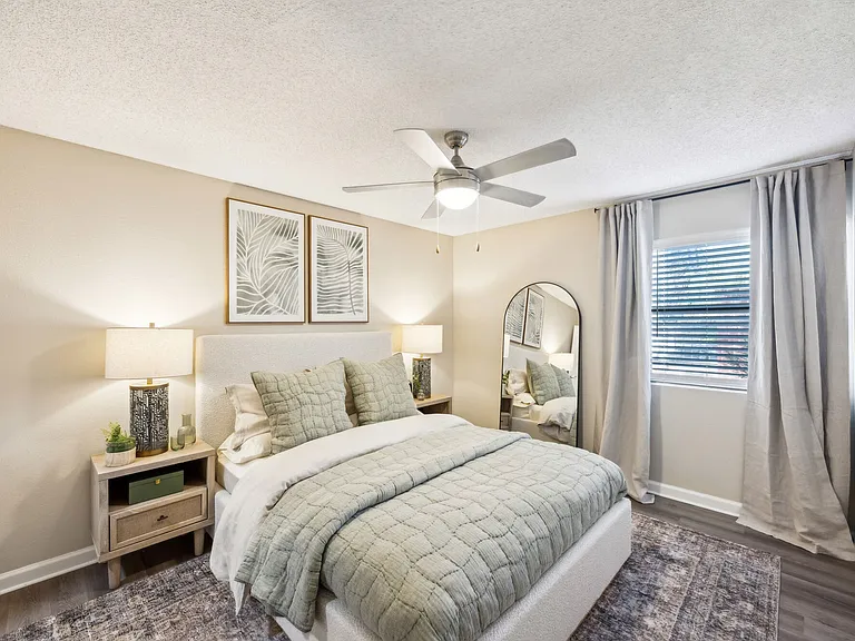 Cypress Pointe — Photo 10