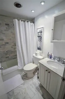 Rented by Global Realty Opportunities | media 70