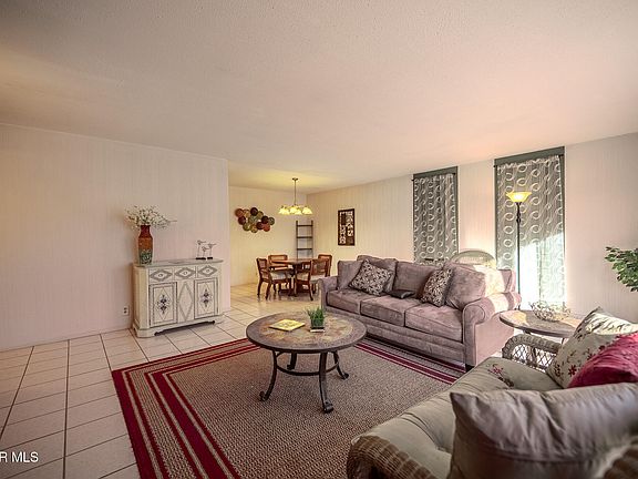5th image of 252 Shadow Mountain Dr APT F7