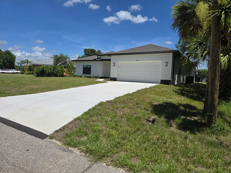 4240 Las Almanos Ave — Photo 19