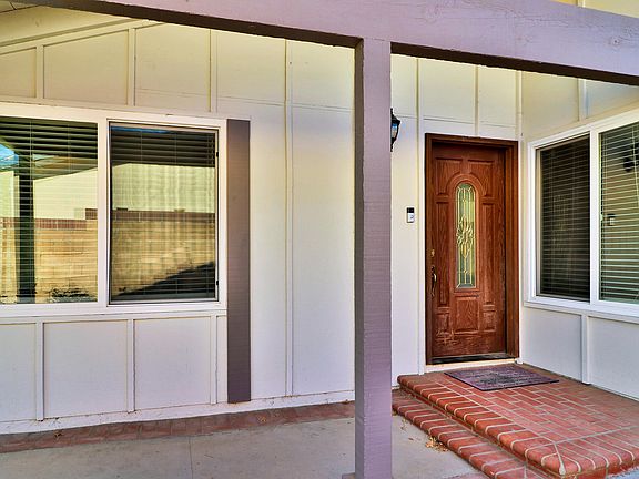 4th image of 2659 N Woodrow Ct