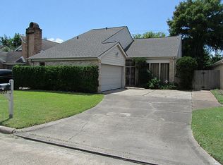 9523 Sandstone St, Houston, TX 77036