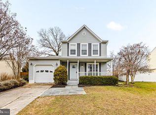 7946 Cobbler Ln, Pasadena, MD 21122