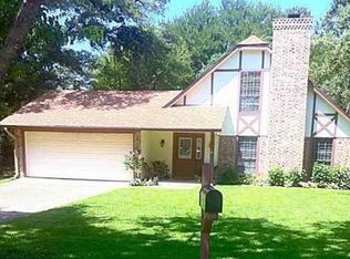 301 Shady Ln, Azle, TX 76020