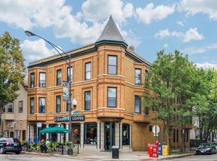 2025 W Roscoe St APT 2R, Chicago, IL 60618
