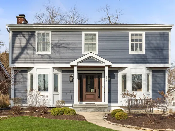 1320 Santa Rosa Ave, Wheaton, IL 60187